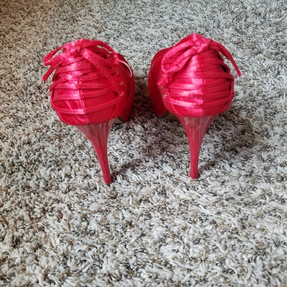 Women's heels - Picture 2 of 4